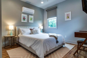 The Stratton - Escape the Chill In Our Cozy Retreat